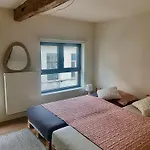 Casa Moderna
